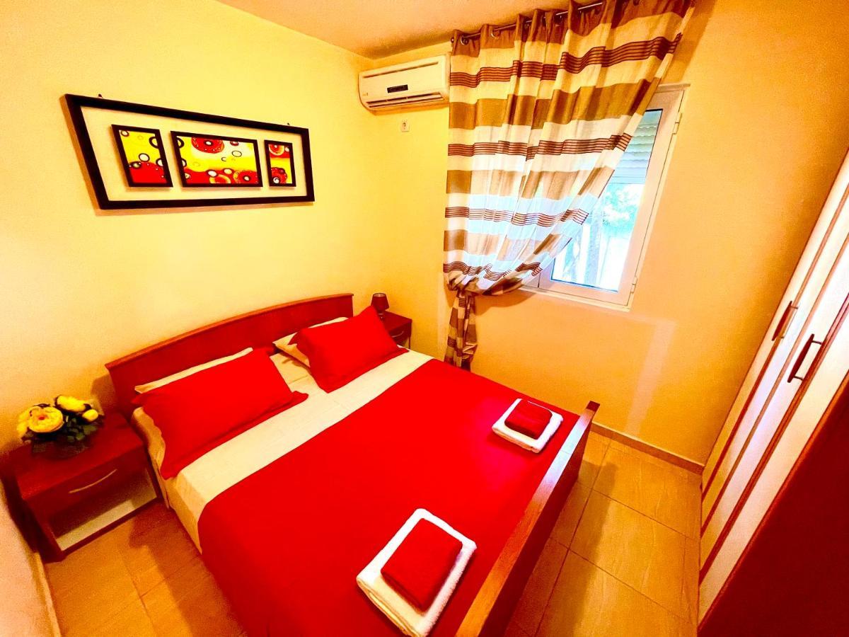 Holiday Home Viko Sutomore Exterior foto